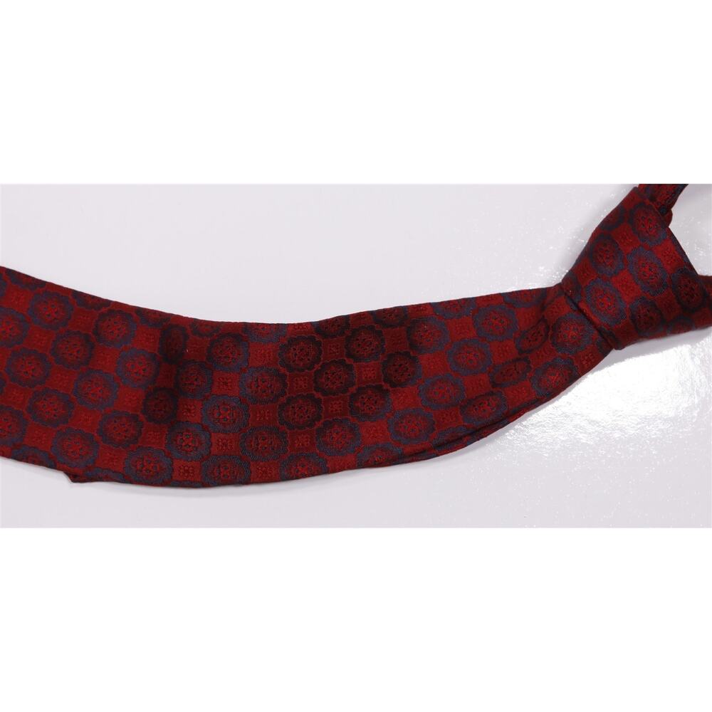 Sulka Red Navy Textured Floral Jacquard Silk Necktie Tie England